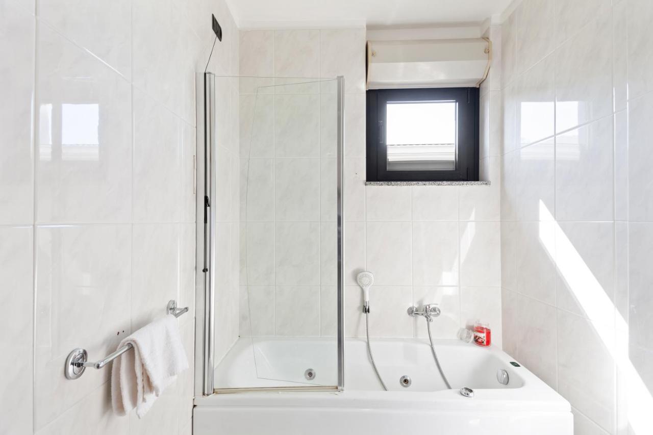 Bari Waterfront Apartment Exterior foto